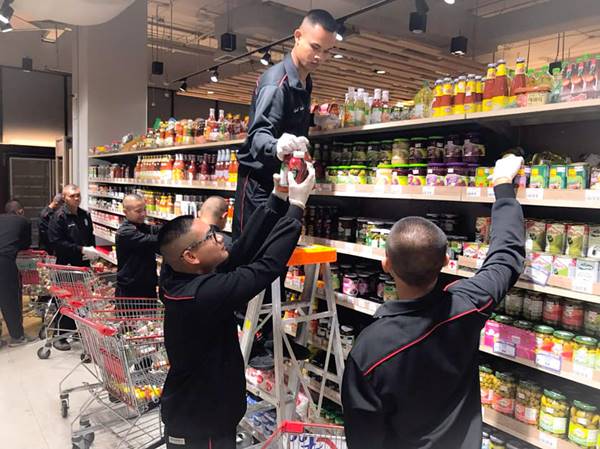 กราดยิงโคราช