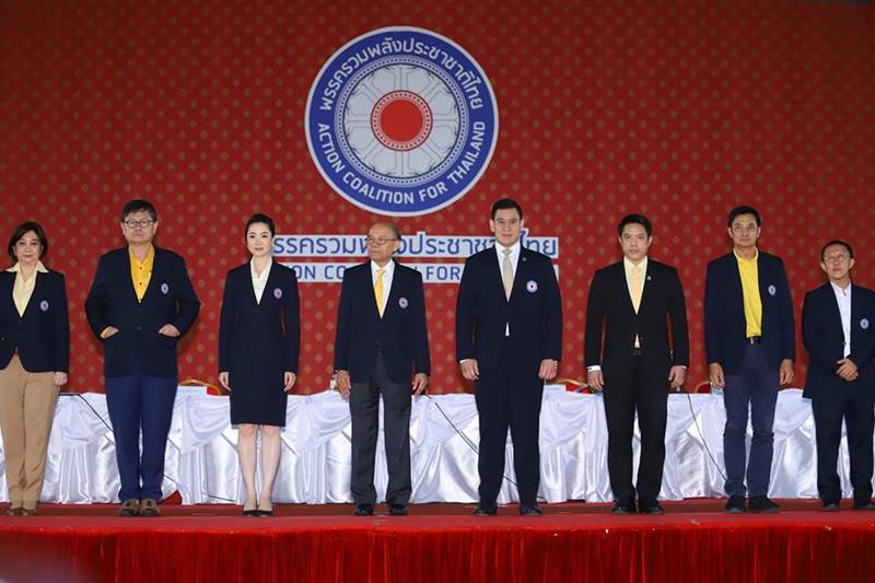 สุเทพ เทือกสุบรรณ