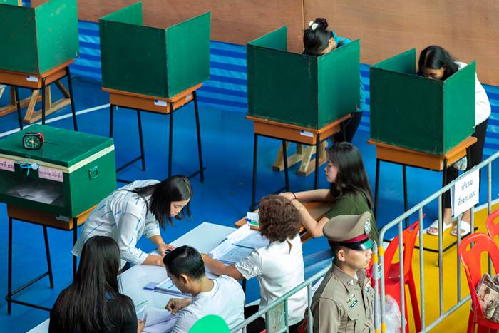 เลือกตั้งท้องถิ่น