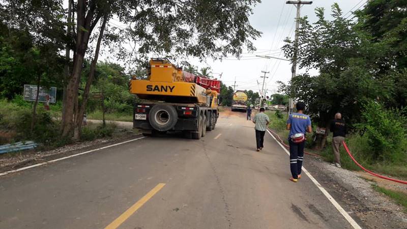 รถน้ำมันติดรางรถไฟ