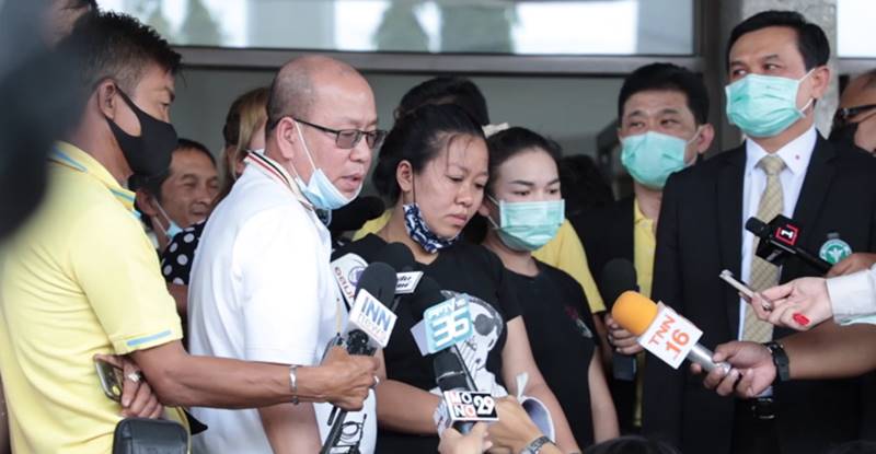 ทำคลอดเด็กตาย