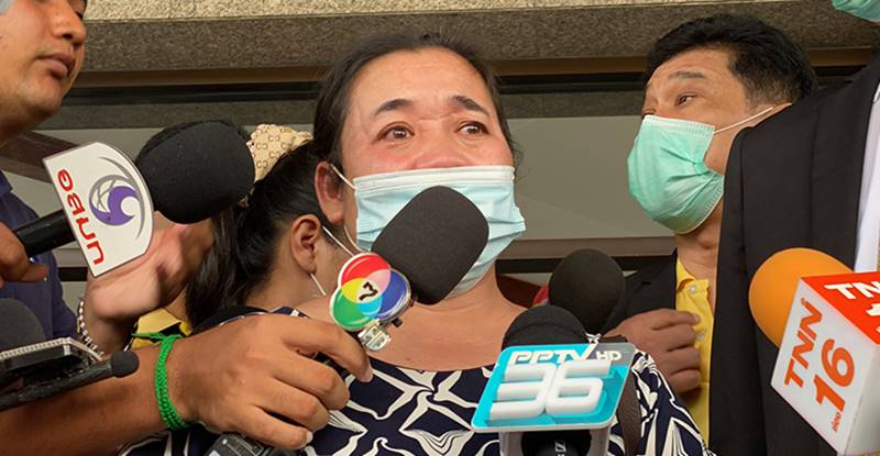 ทำคลอดเด็กตาย