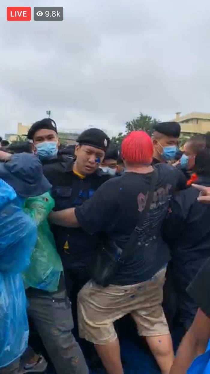 ม็อบ 14 ตุลา