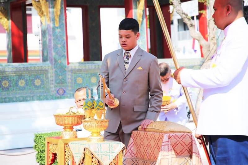 พระราชพิธีทรงบำเพ็ญพระราชกุศลถวายผ้ากฐิน