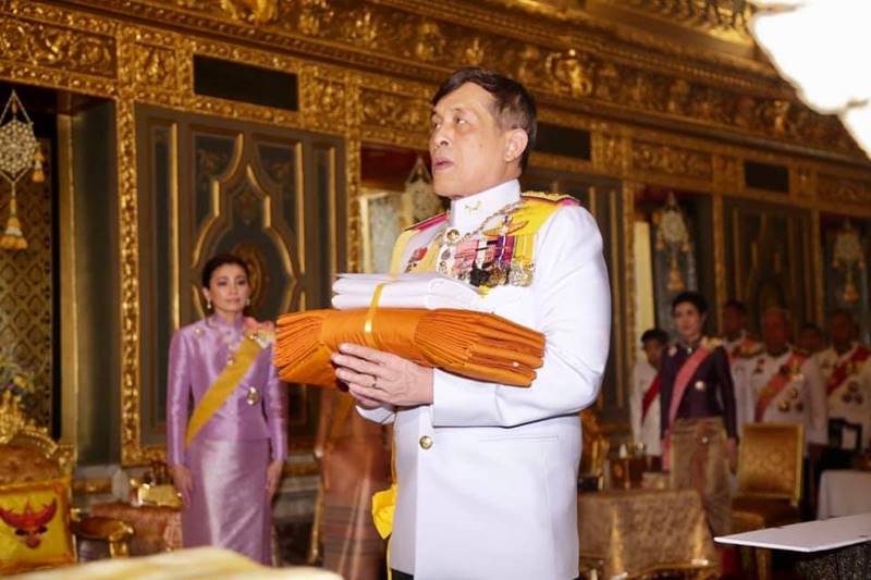 พระราชพิธีทรงบำเพ็ญพระราชกุศลถวายผ้ากฐิน