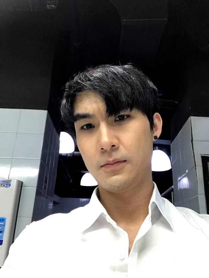 ดีเจก๊อง
