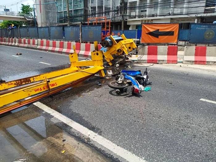 เครนรถไฟฟ้าร่วง