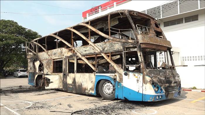 ไฟไหม้รถทัวร์