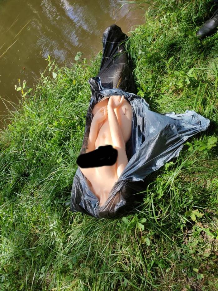 ศพลอยน้ำ