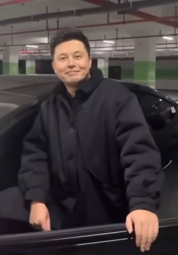 Elon Musk, อีลอน มัสก์