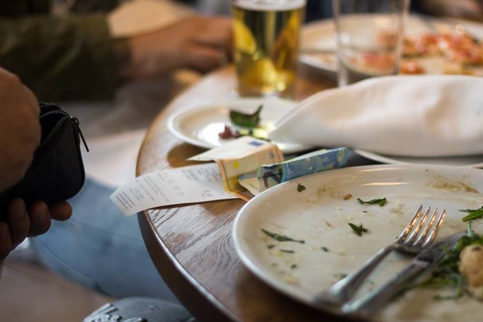 ให้ทิป, ร้านอาหาร