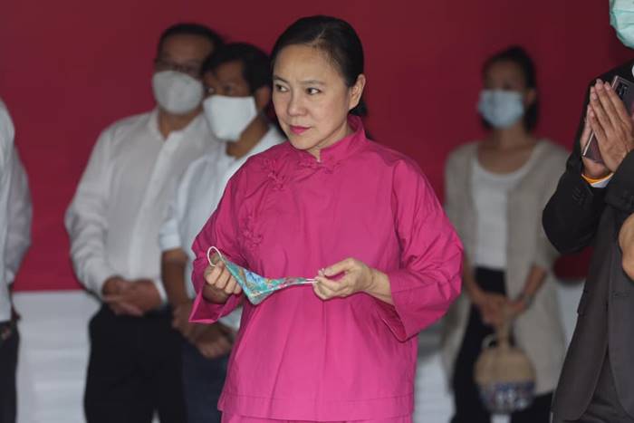 ปอง อัญชะลี