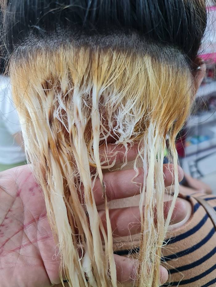 กัดสีผม