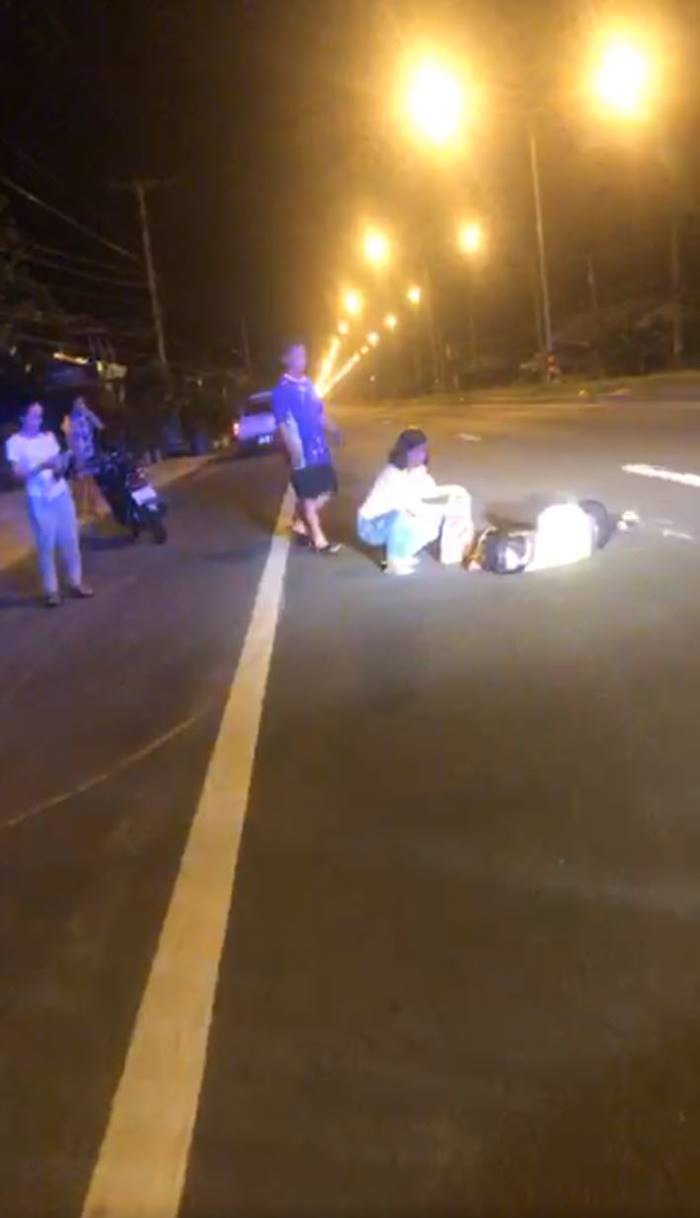 ขับรถประมาท