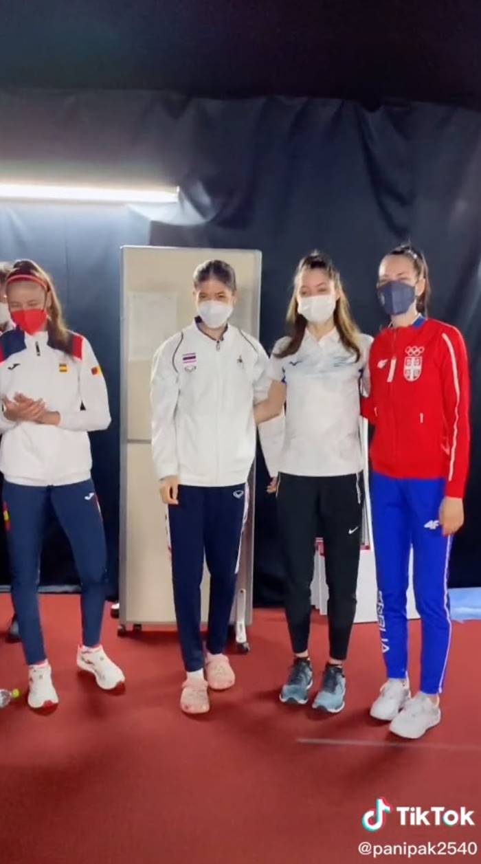 เทนนิส พานิภัค