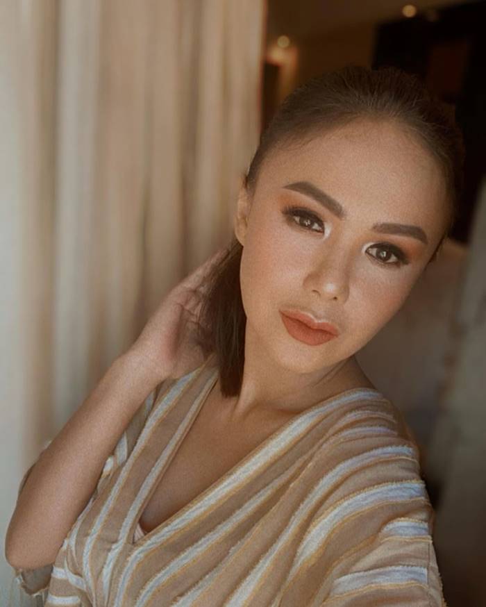 แม่ดูหนังโป๊กับลูก