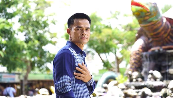 ลุงพล ป้าแต๋น