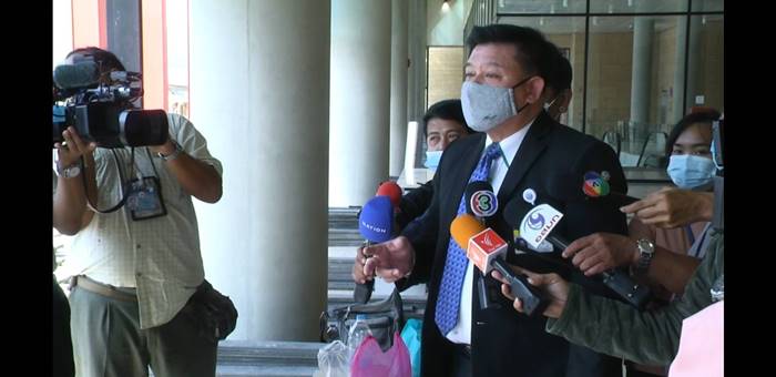 สภาลักไก่ก่อสร้าง