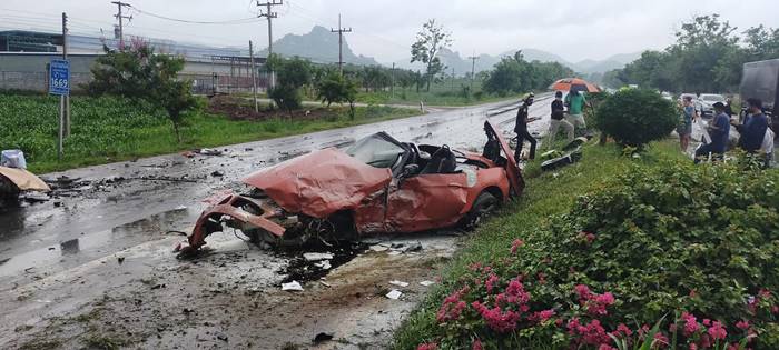 รถชน, BMW Z4