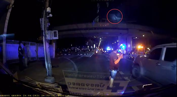 ขโมยทองแดงรถไฟฟ้า