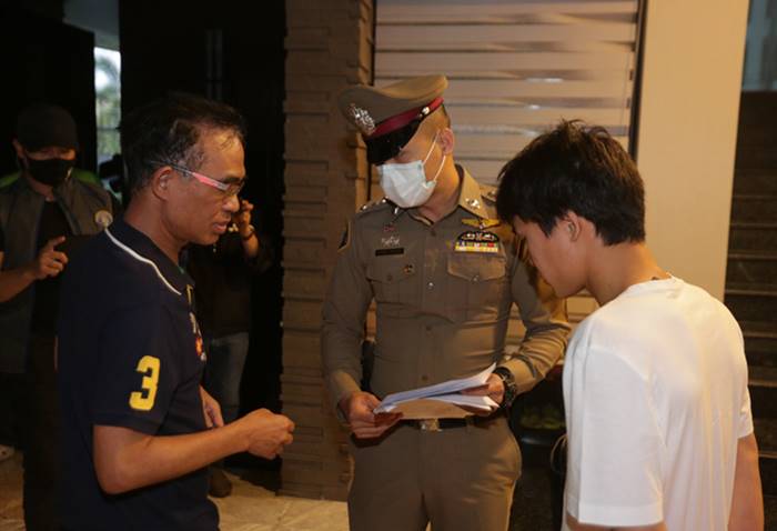 จับหลงจู๊สมชาย