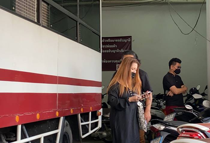 เสก โลโซ