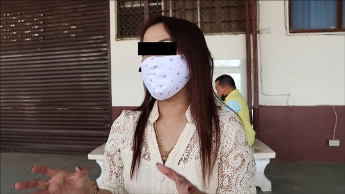 ข้าราชการรถชน