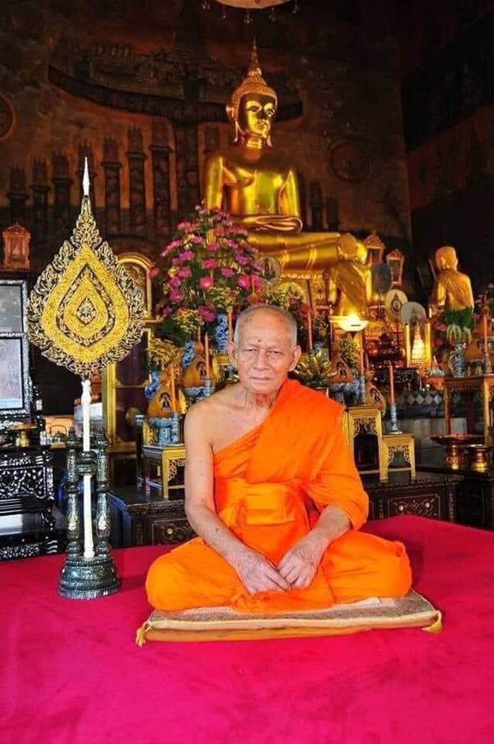 เจ้าคุณเที่ยง มรณภาพ