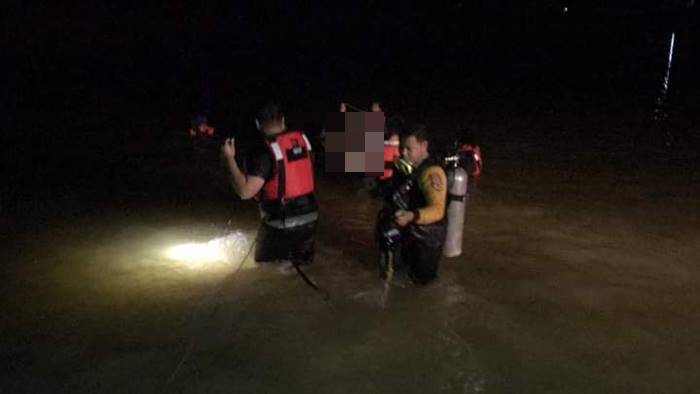 เด็กจมน้ำ