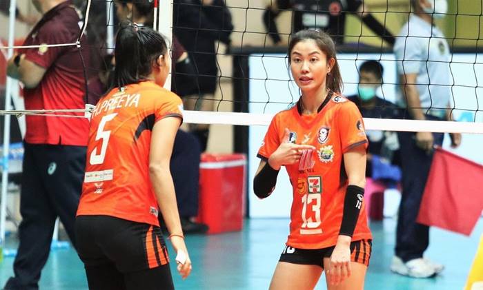 นุศรา ต้อมคำ