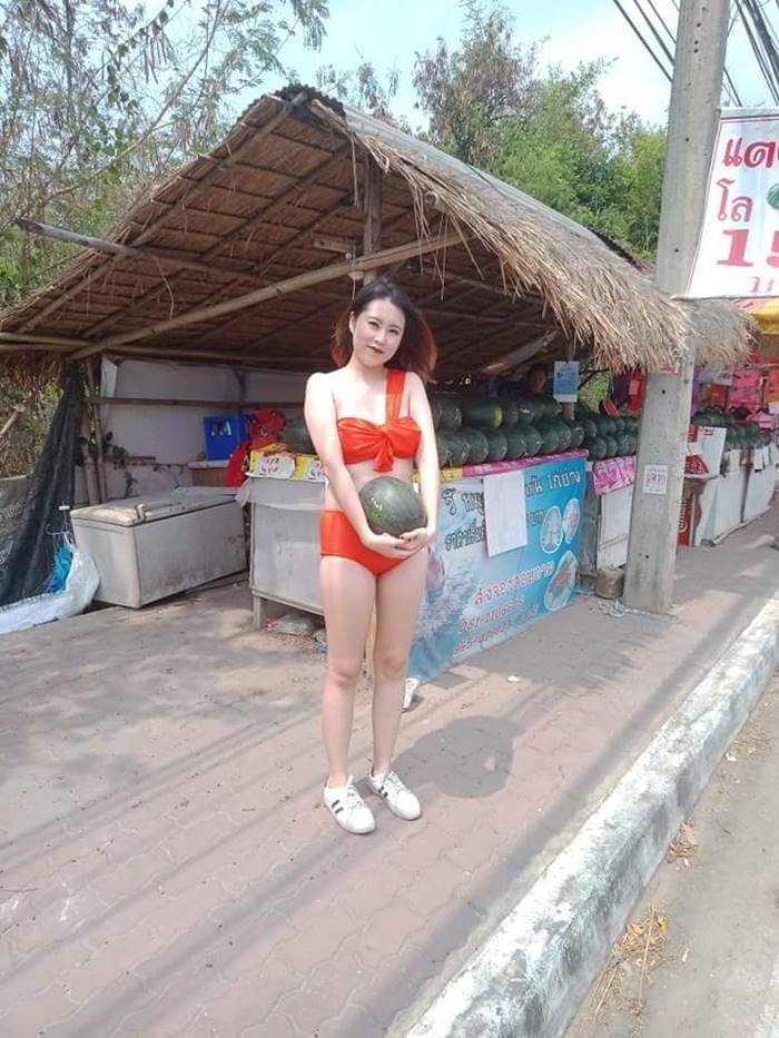 พริตตี้แตงโม