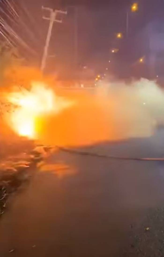 ตู้คอนเทนเนอร์คว่ำ บางนา-ตราด