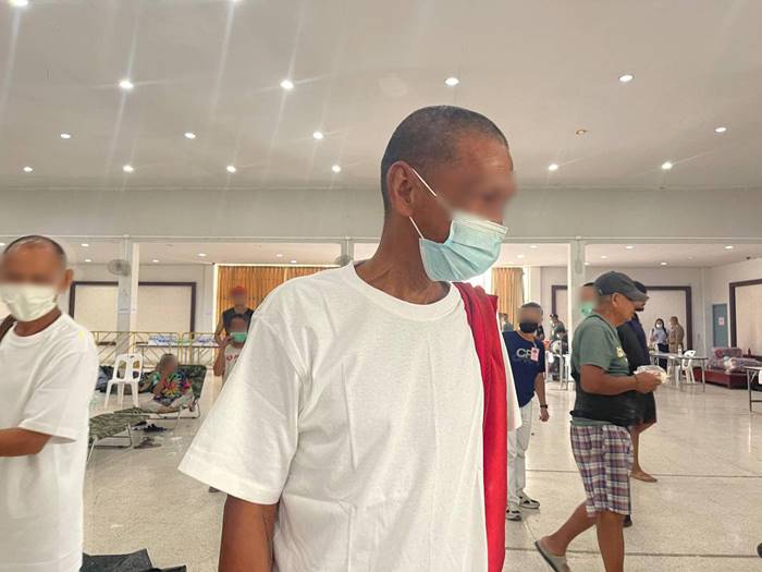 สลายการชุมนุมหมู่บ้านทะลุฟ้า