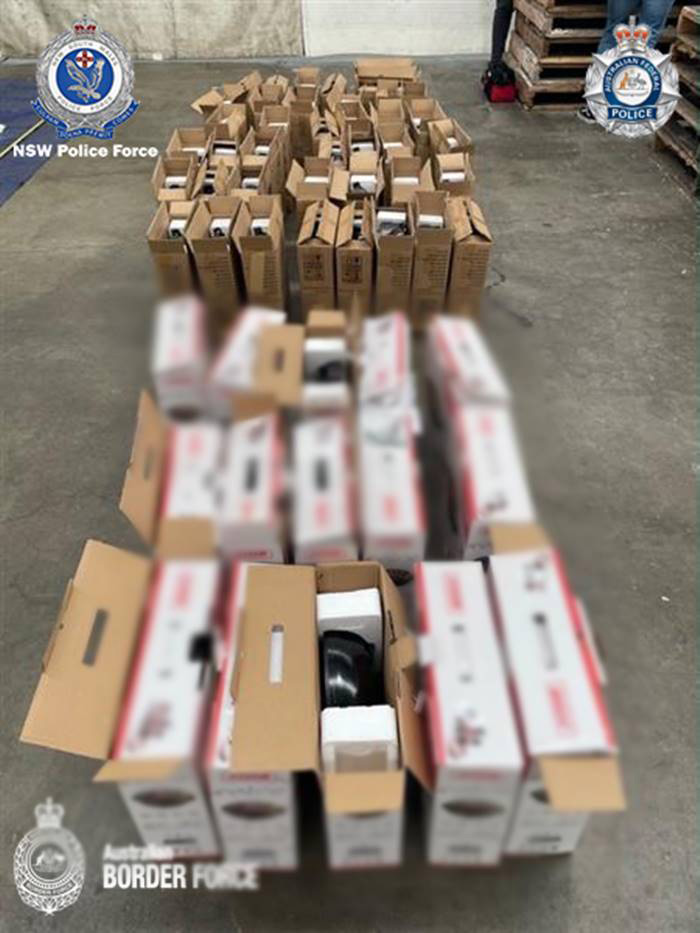 จับยาไอซ์