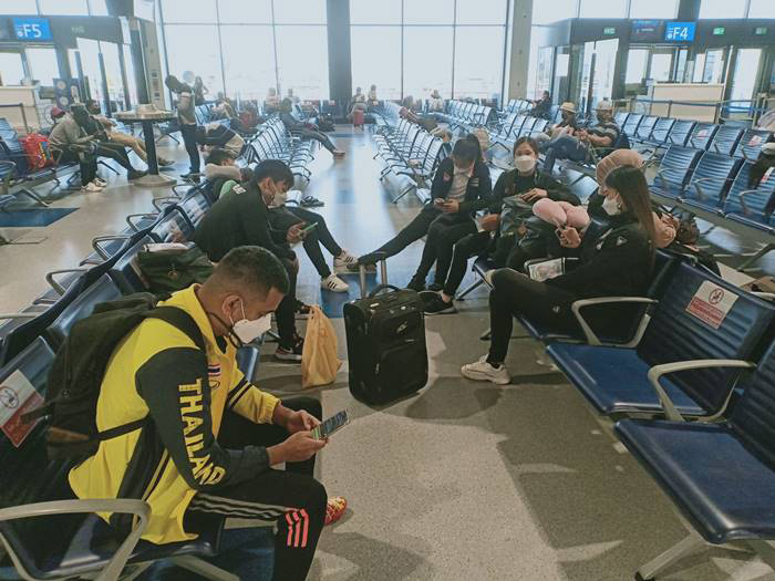 เอื้อมเดือน โพธิ์จันทร์