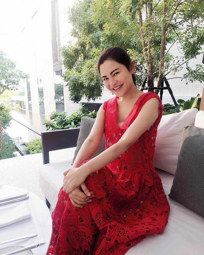 ไฮโซแบงค์, กัลยรัตน์ อัครเดชเดชาชัย