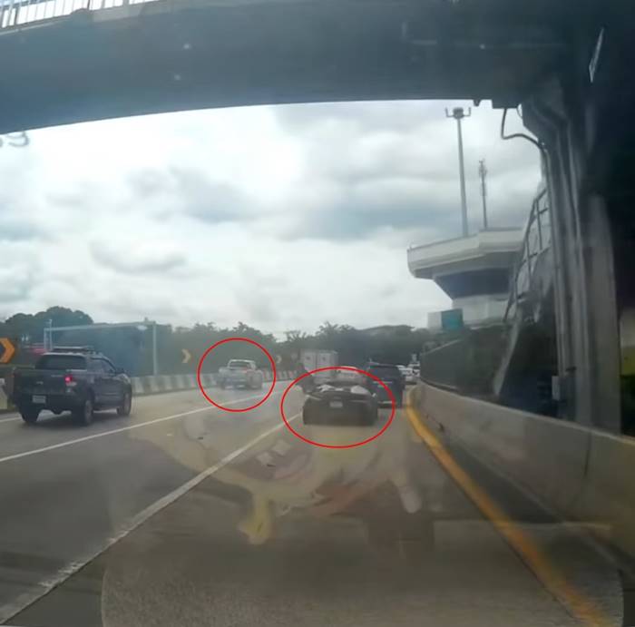 กระบะชนแลมโบกินี่