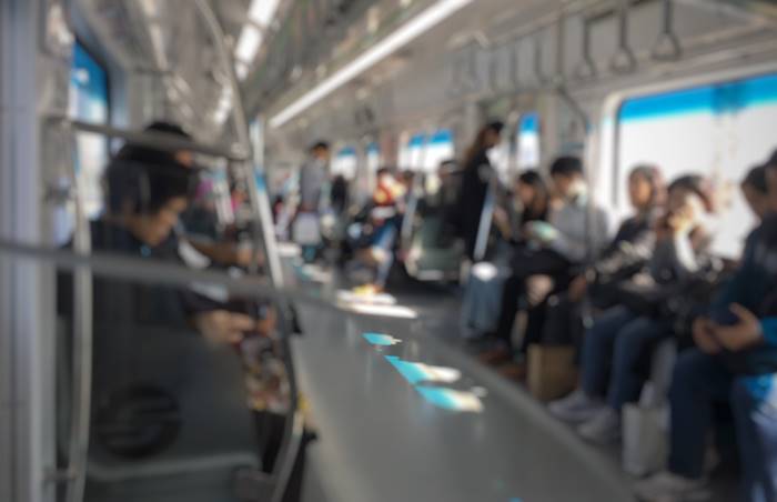 ข่มขืนบนรถไฟ