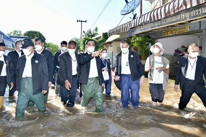 แม่ลูกอ่อน