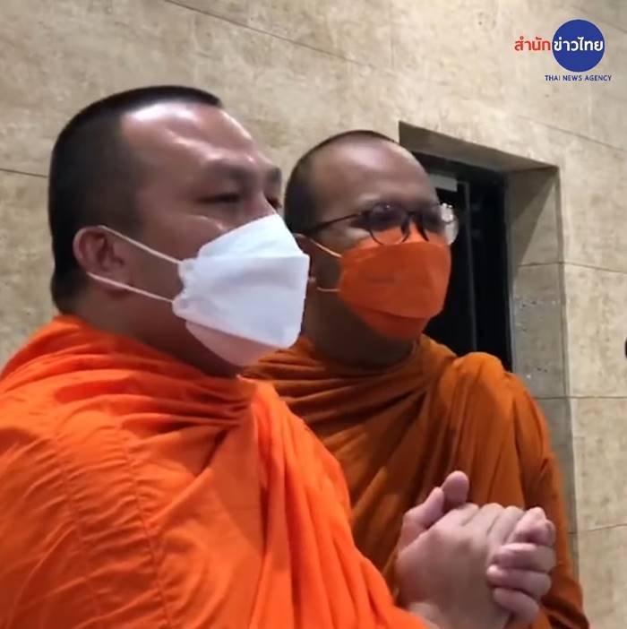 พระมหาไพรวัลย์, พระมหาสมปอง