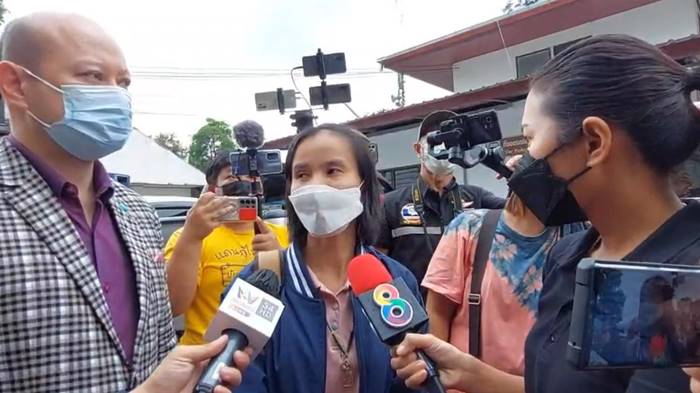 ป้าแต๋น น้องชมพู่