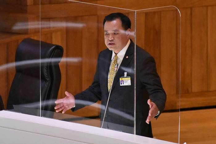 อภิปรายไม่ไว้วางใจ,เดียร์ วทันยา วงษ์โอภาสี