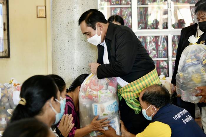 แม่ลูกอ่อน