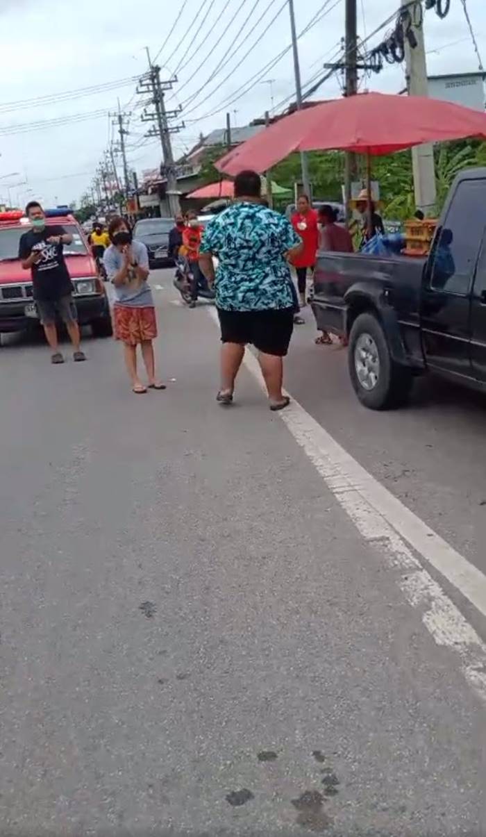 พ่อค้ากุ้งทะเลาะกัน