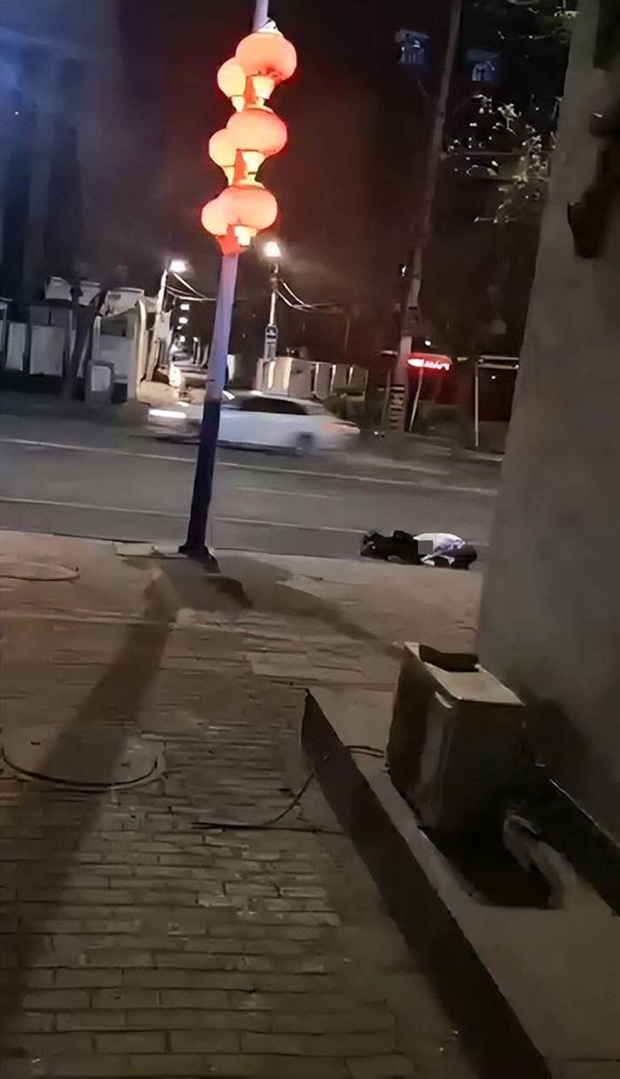 มีเซ็กส์ริมถนน