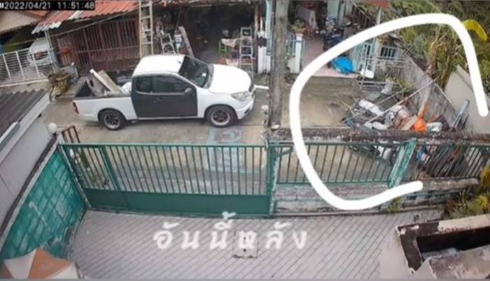 ปัญหาเพื่อนบ้าน, จอดรถขวางหน้าบ้าน