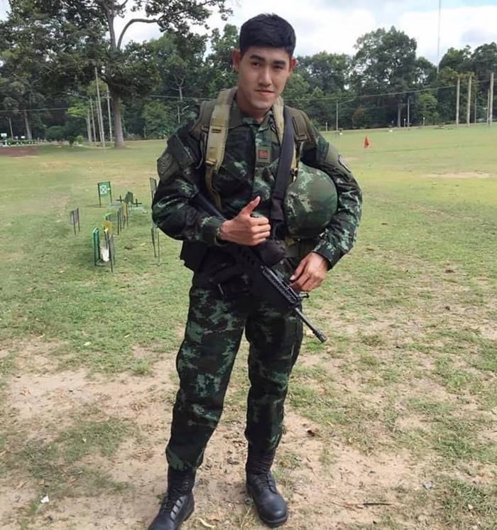 ม้าม่วง เกณฑ์ทหาร