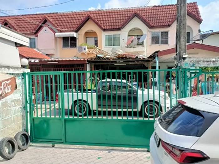 ปัญหาเพื่อนบ้าน, จอดรถขวางหน้าบ้าน