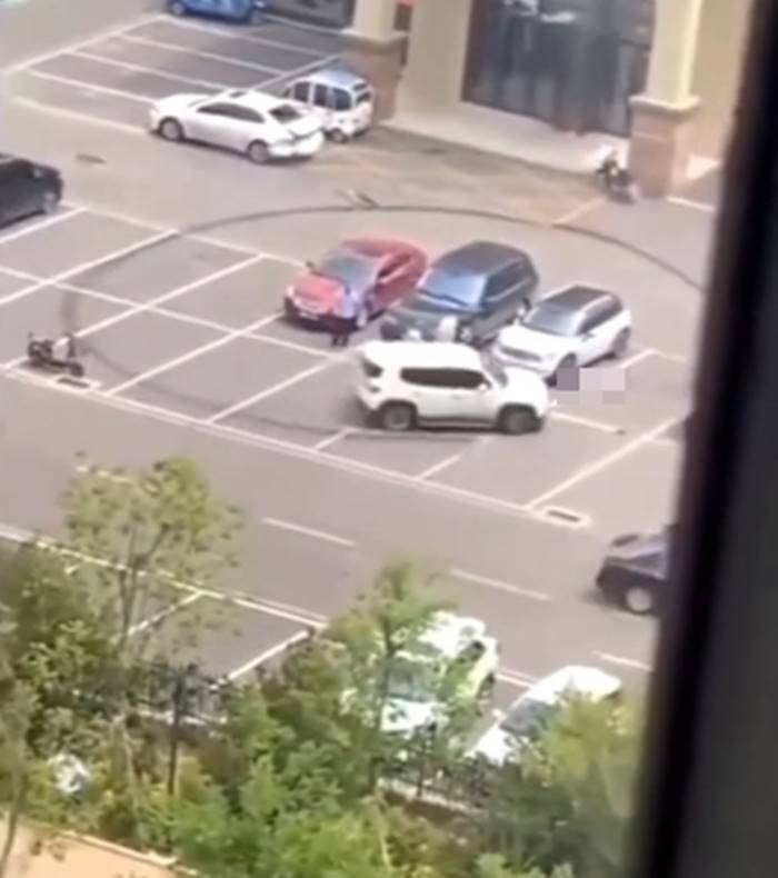 รถเหยียบคน