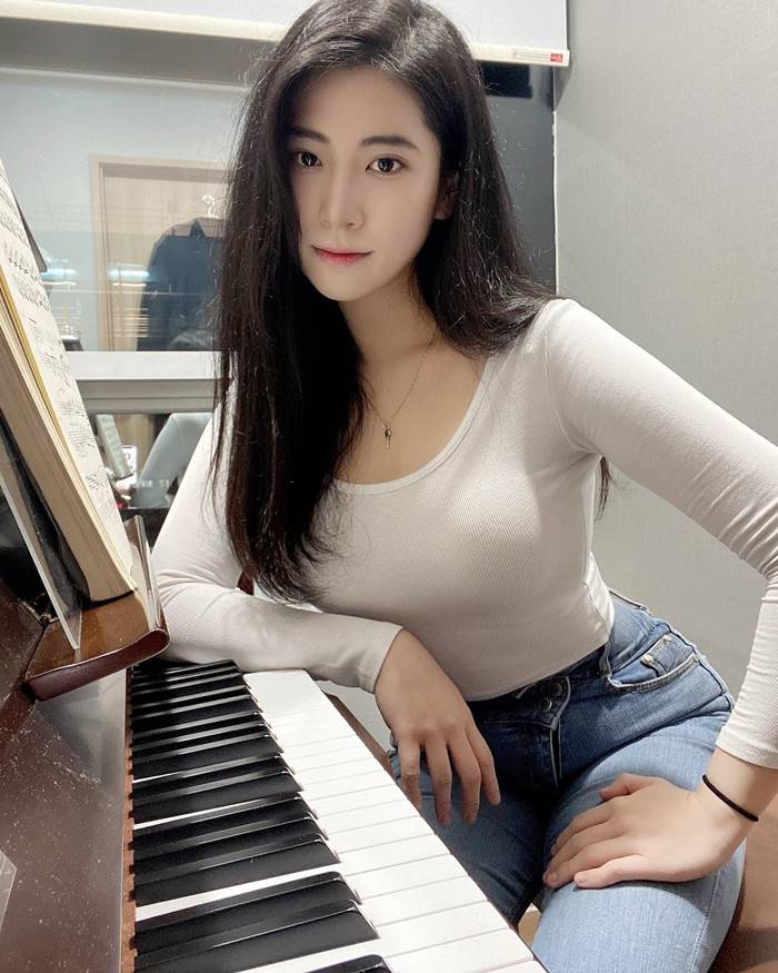 ครูเปียโน